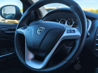 Lancia Delta 1.6 MJT DPF Platino (12)