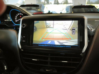 Peugeot 2008 100 S&S Allure (15)