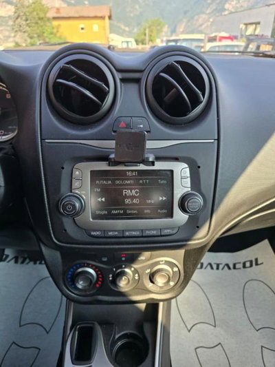 Alfa Romeo MiTo 1.4 78 CV 8V S&S Urban (13)