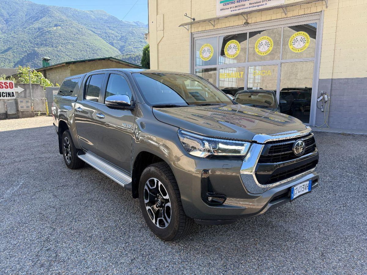 Toyota Hilux 2.d-4d SC 4xComfort (3)