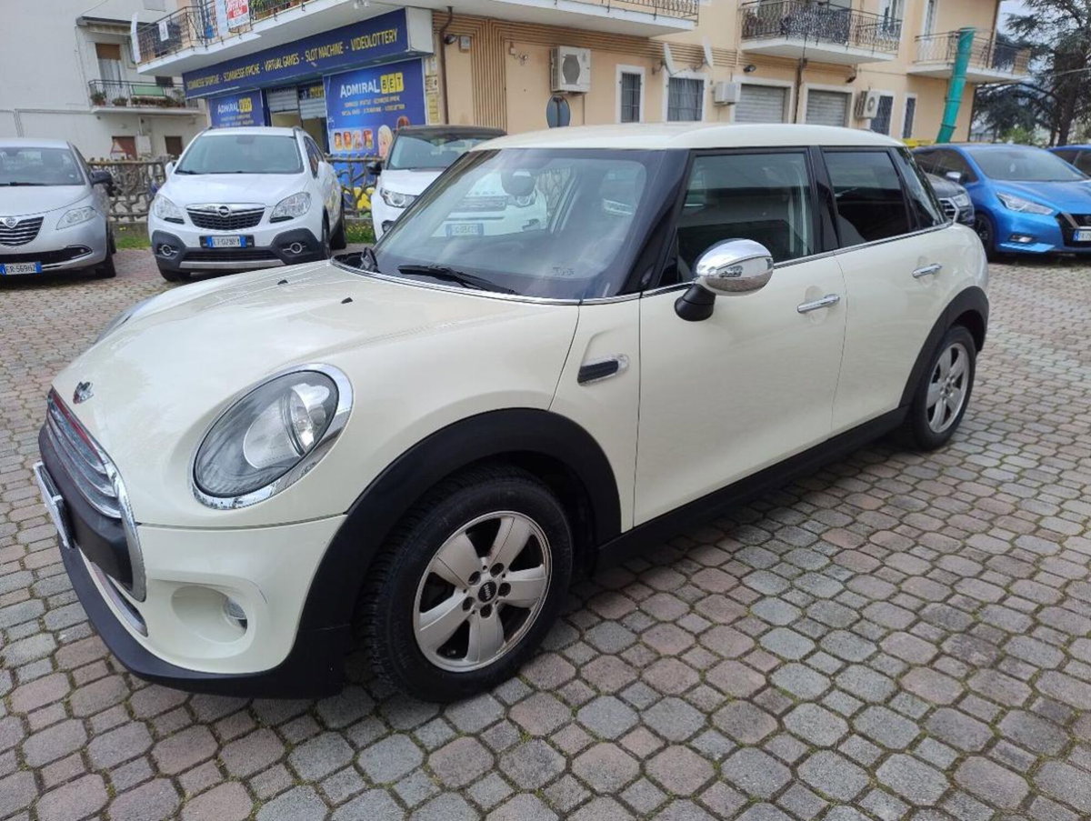 MINI Mini 1.2 One 5 porte (8)