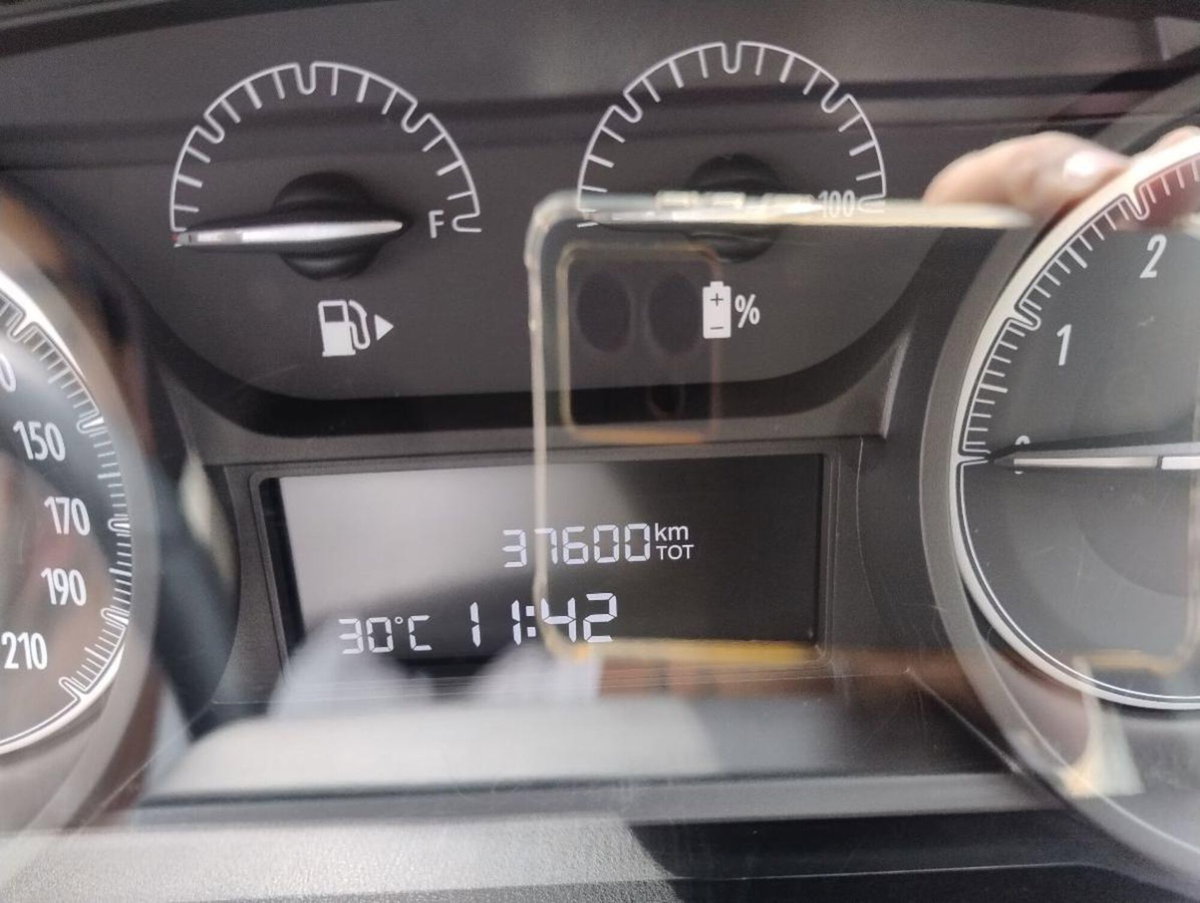 Lancia Ypsilon 1.0 FireFly 5 porte S&S Hybrid Gold Plus (17)