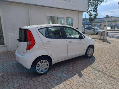 Opel Agila 1.0 12V 68CV Enjoy (4)