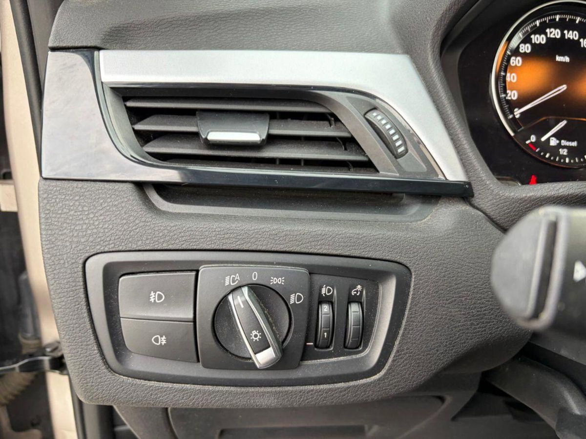 BMW X1 sDrive16d Advantage (15)
