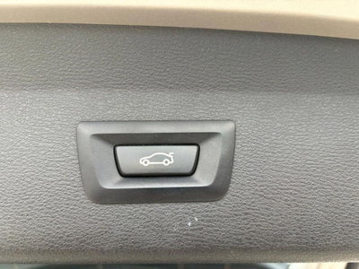 BMW X1 sDrive16d Advantage (17)