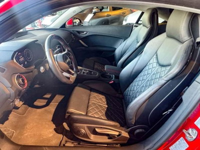Audi TT Coupé 2.0 TFSI quattro S tronic S line (2)