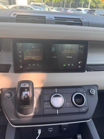 Land Rover Defender 110 3.0D I6 300 CV AWD Auto X (12)