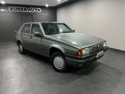 Alfa Romeo 75 1.6 (3)