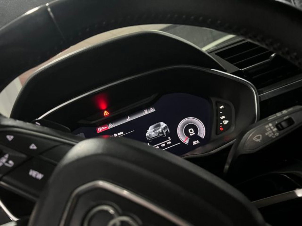 Audi Q3 Sportback 35 TDI quattro S tronic Business Plus (8)
