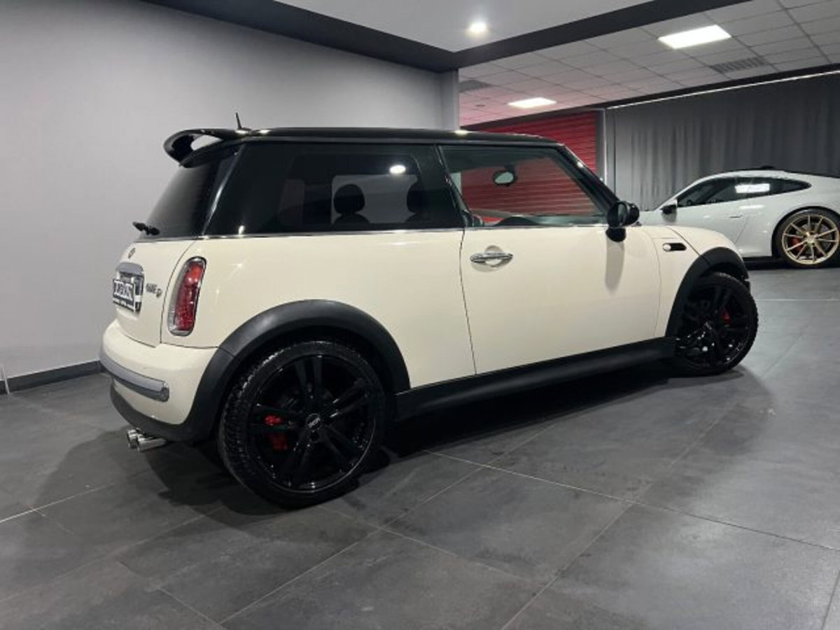 MINI Mini 1.4 tdi One D (6)