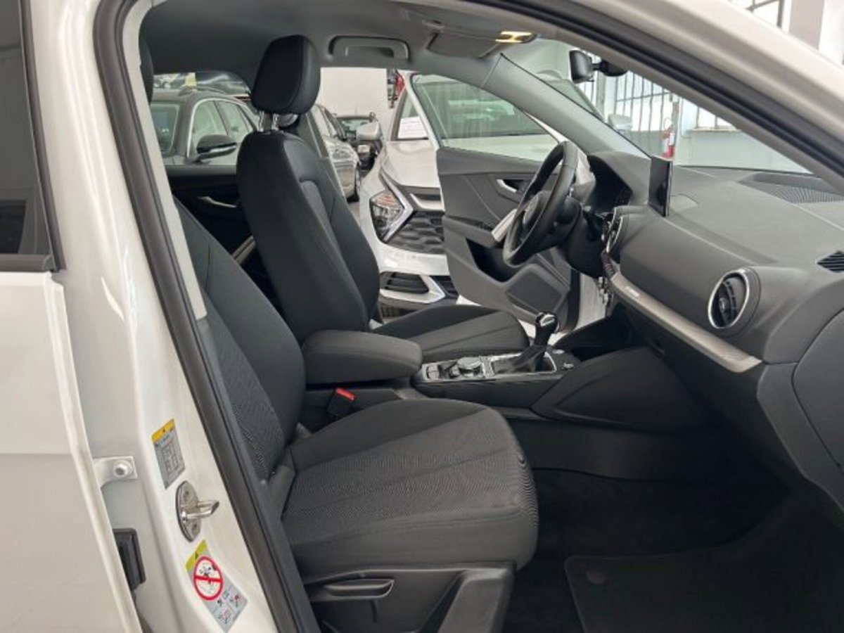 Audi Q2 Q2 30 TDI S tronic Business (11)