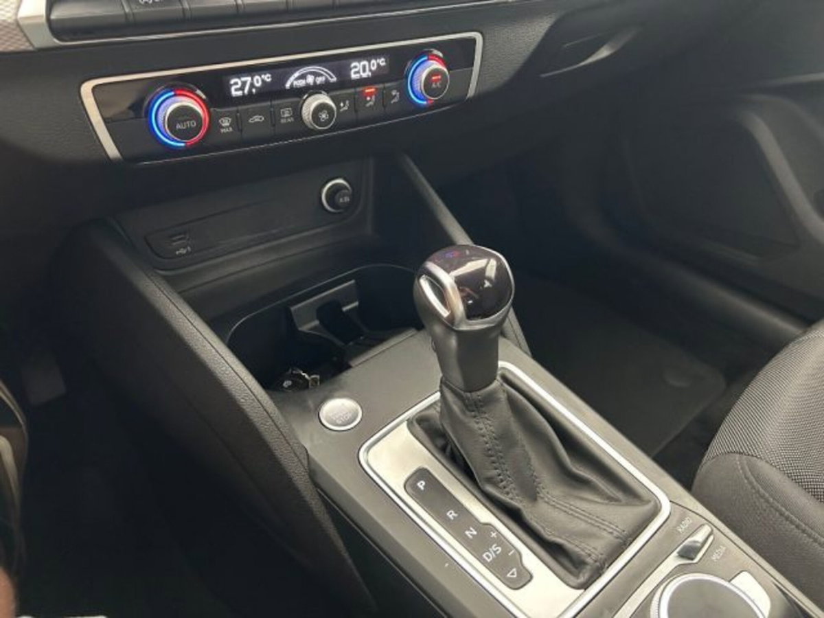 Audi Q2 Q2 30 TDI S tronic Business (14)
