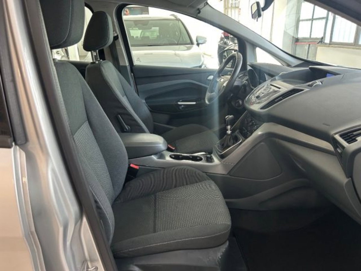 Ford C-Max 1.6 TDCi 115CV Titanium (13)