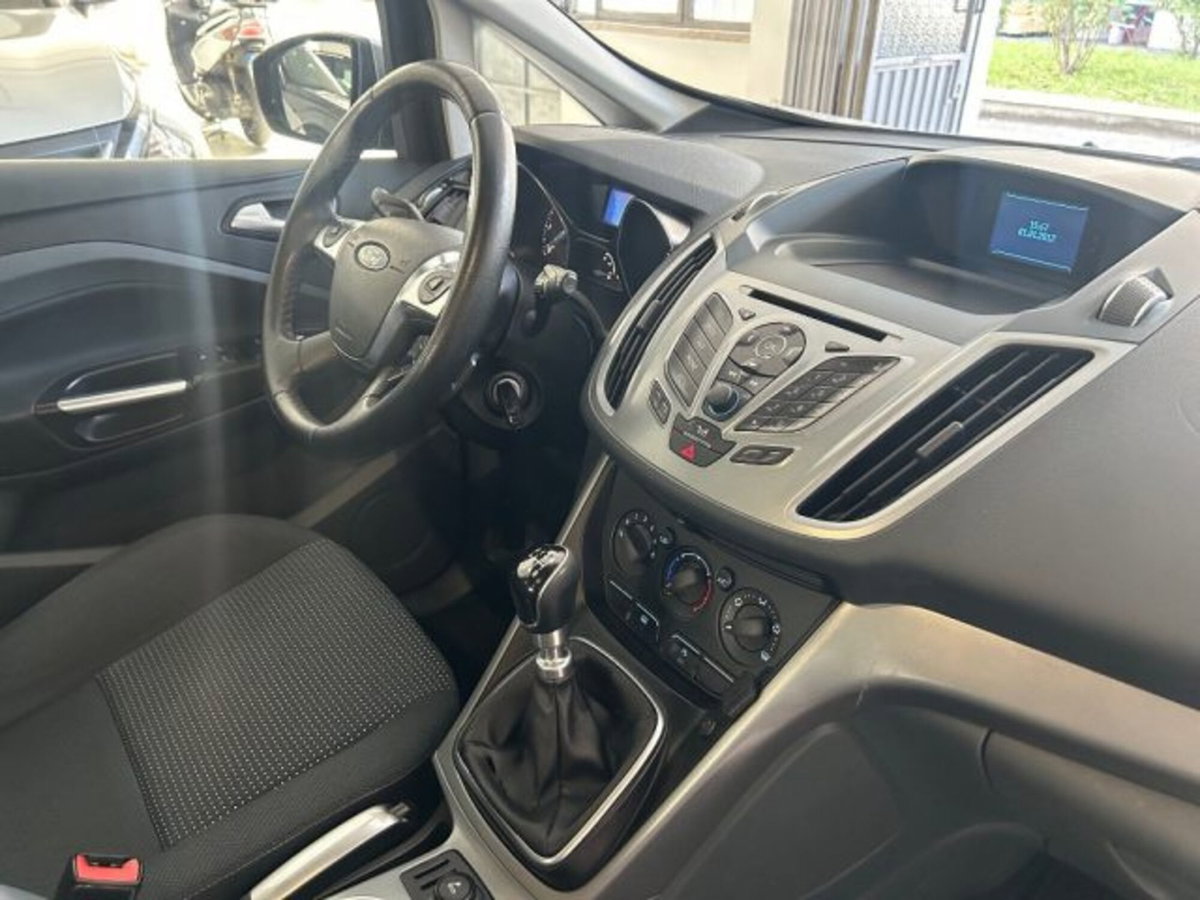 Ford C-Max 1.6 TDCi 115CV Titanium (14)