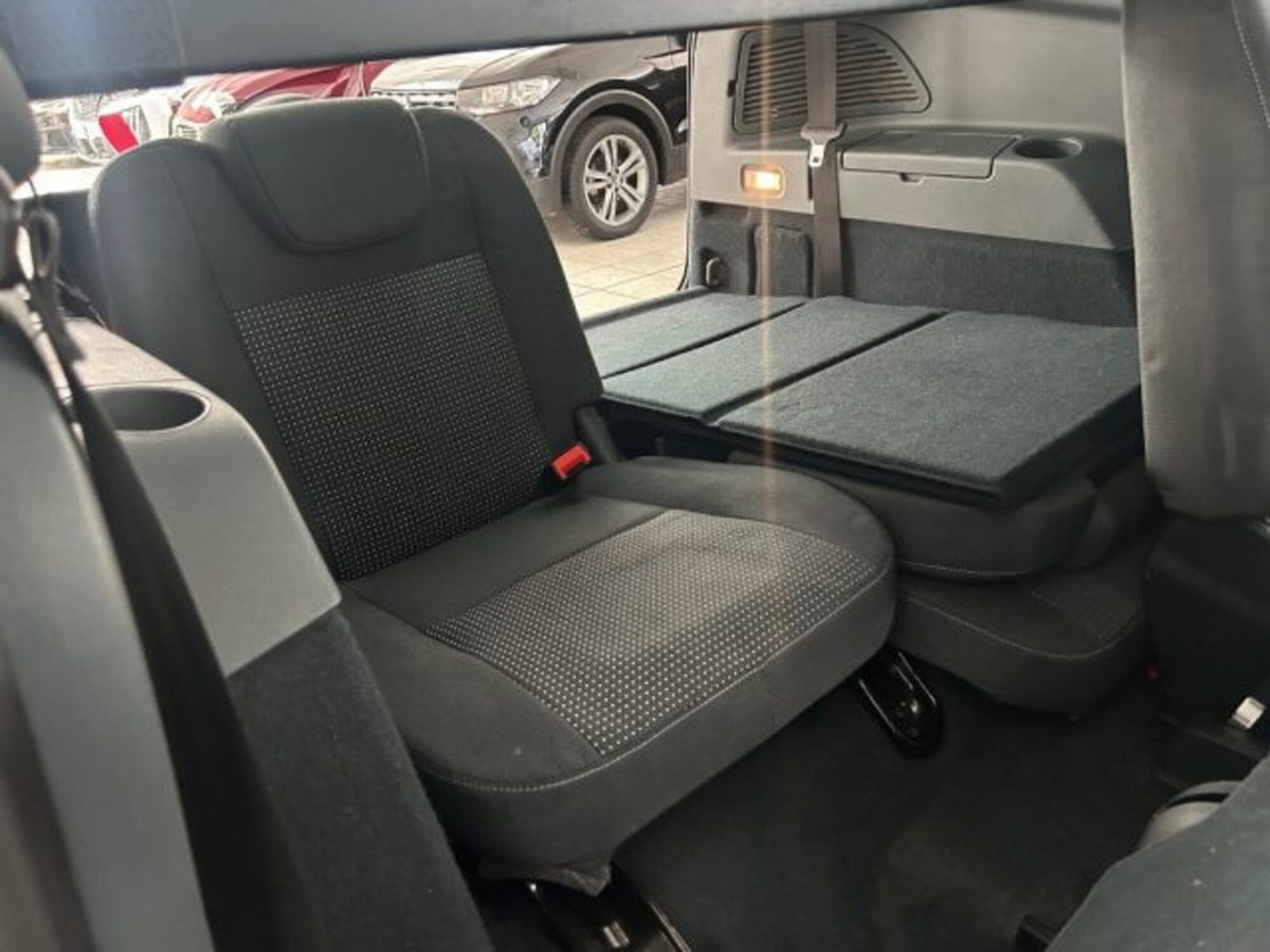 Ford C-Max 1.6 TDCi 115CV Titanium (7)