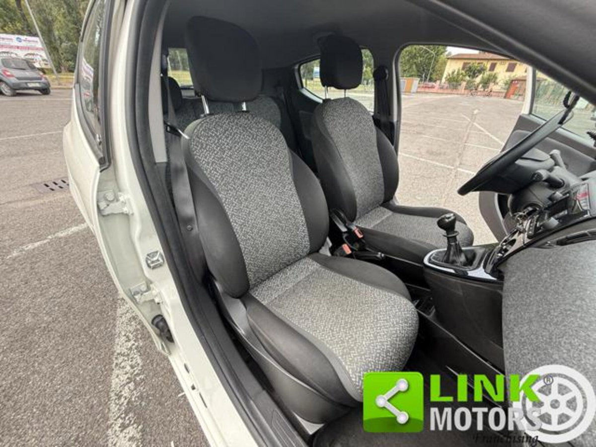 Lancia Ypsilon 1.2 69 CV 5 porte Elefantino Blu (8)