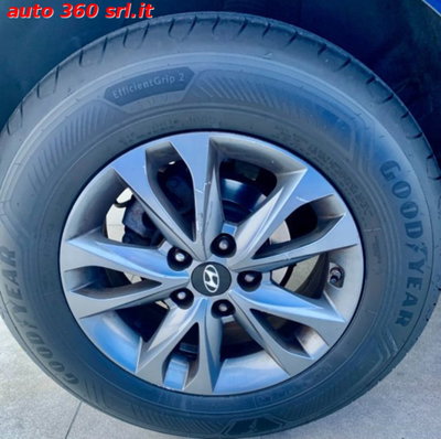 Hyundai ix35 1.7 CRDi 2WD Classic (14)