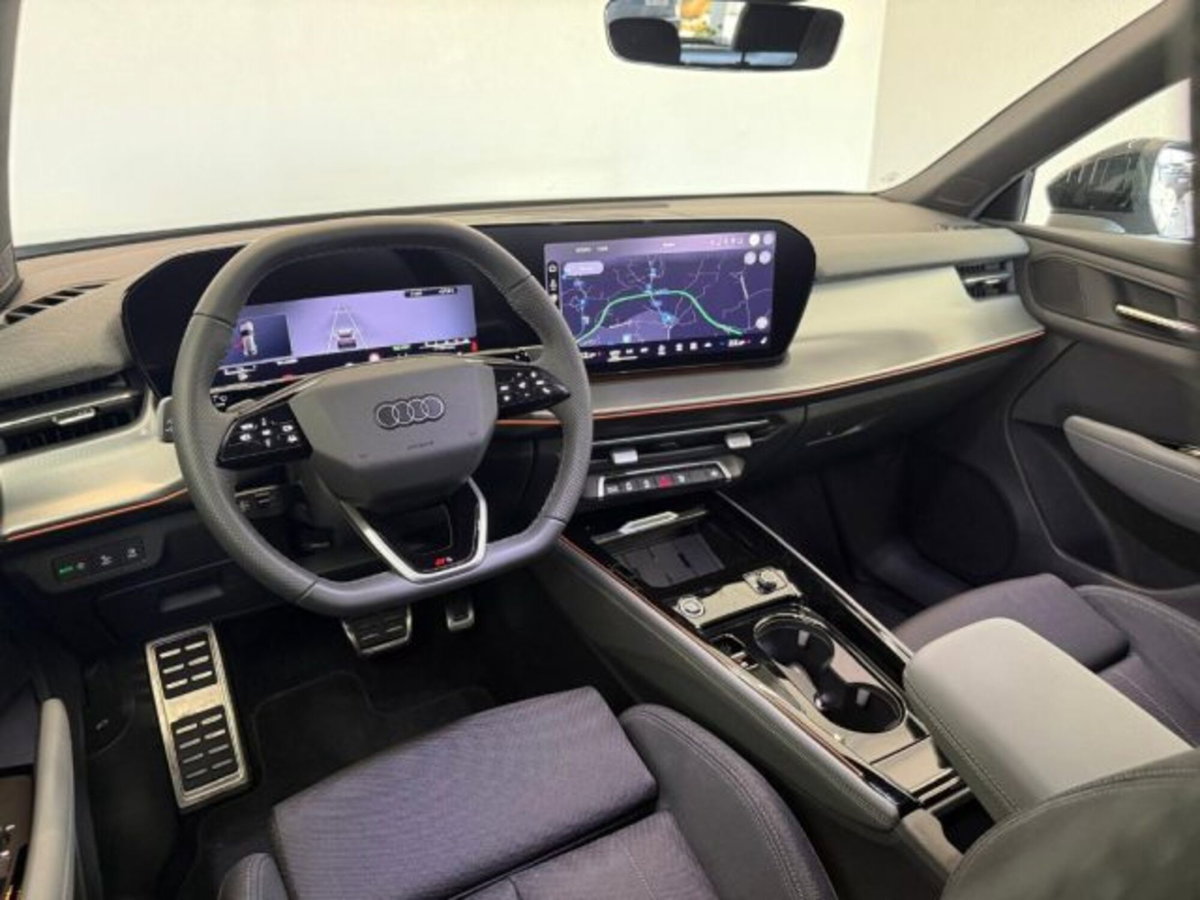 Audi Q3 Sportback 35 TDI quattro S tronic S line edition (10)