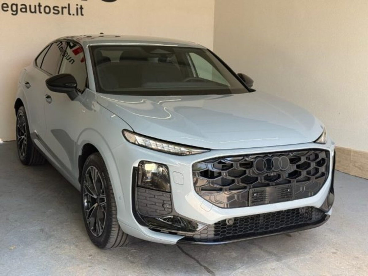 Audi Q3 Sportback 35 TDI quattro S tronic S line edition (4)