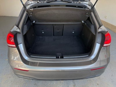 Mercedes-Benz Classe A Sedan 180 d Automatic 4p. Premium (8)