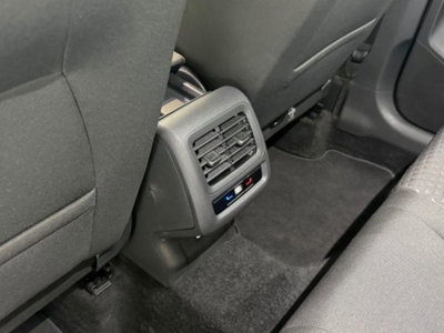 Volkswagen T-Roc 1.5 tsi Life (10)
