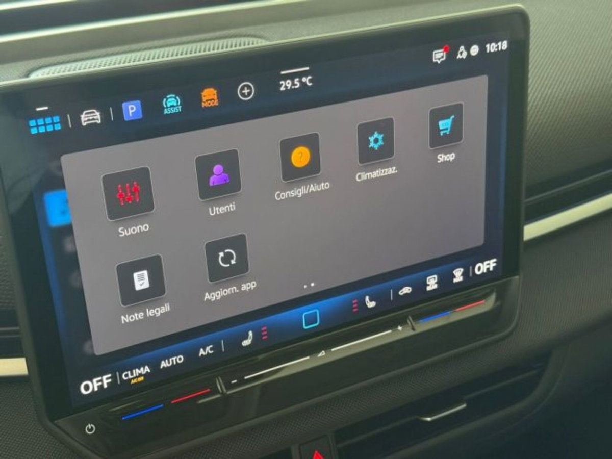 Volkswagen T-Roc 1.5 tsi Life (17)