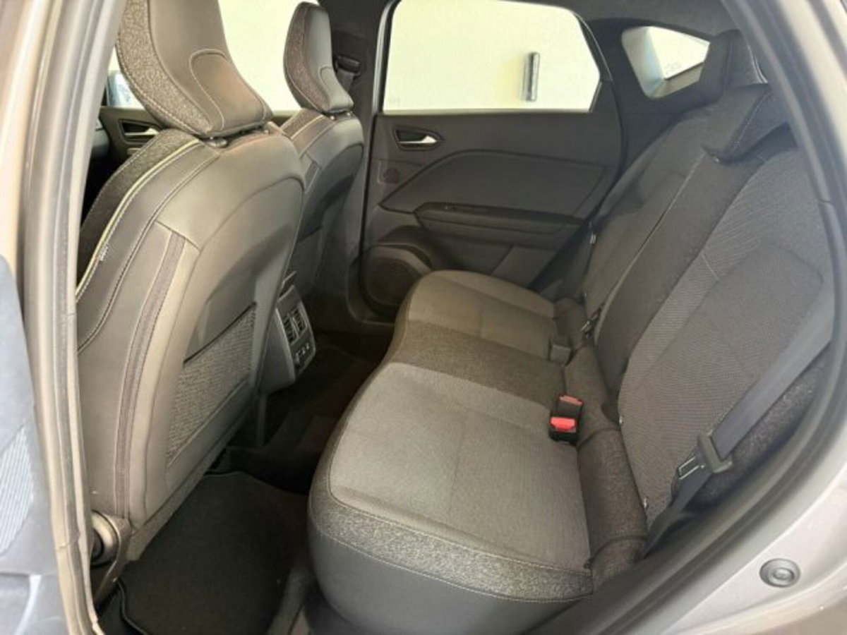 Renault Captur TCe 90 CV Techno (11)