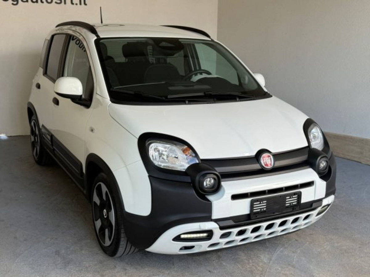 Fiat Panda Cross 1.0 firefly hybrid Cross s&s 70cv 5p.ti (2)