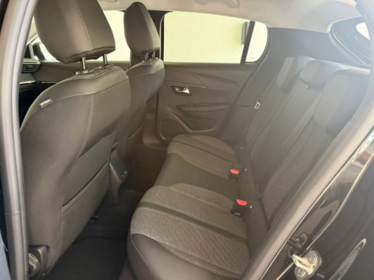 Peugeot 208 1.2 puretech Active s&s 100cv (10)