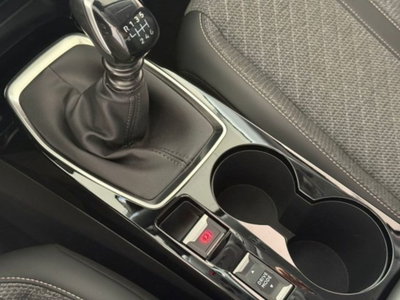 Peugeot 208 1.2 puretech Active s&s 100cv (12)