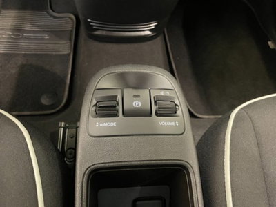 Fiat 500e Action Berlina 23,65 kWh (14)