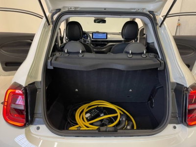 Fiat 500e Action Berlina 23,65 kWh (19)