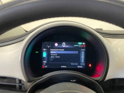 Fiat 500e Action Berlina 23,65 kWh (5)