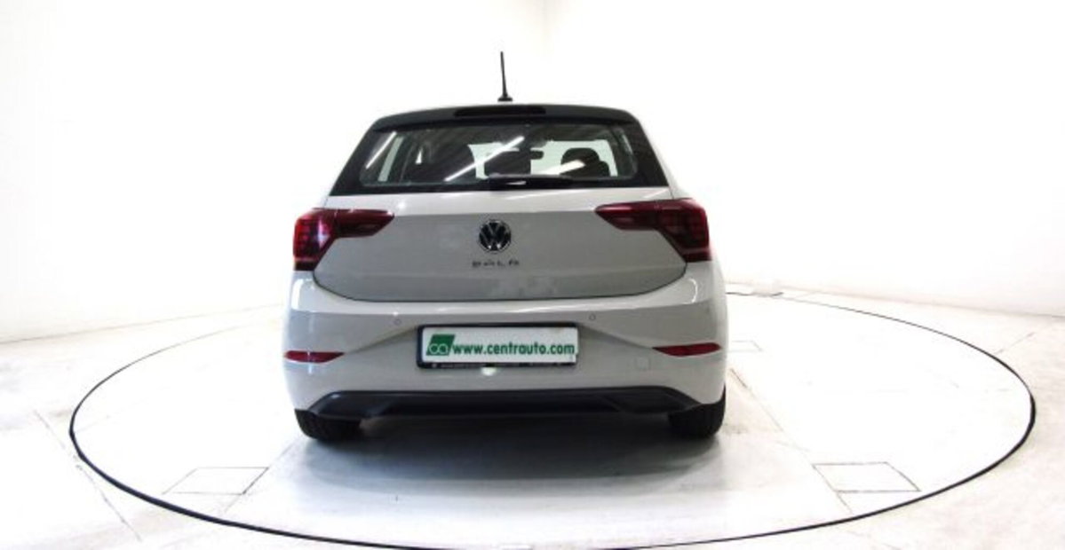 Volkswagen Polo 1.0 Life 80cv (4)