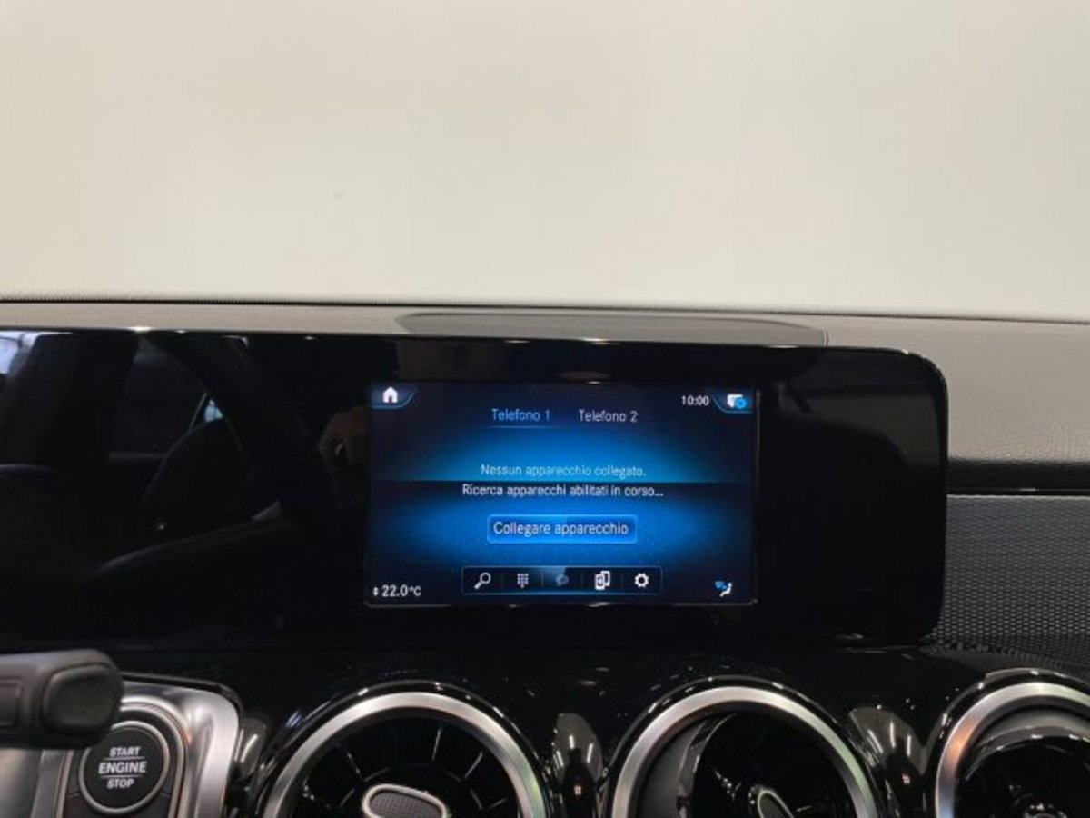 Mercedes-Benz GLB 220 d Automatic 4Matic Sport (11)