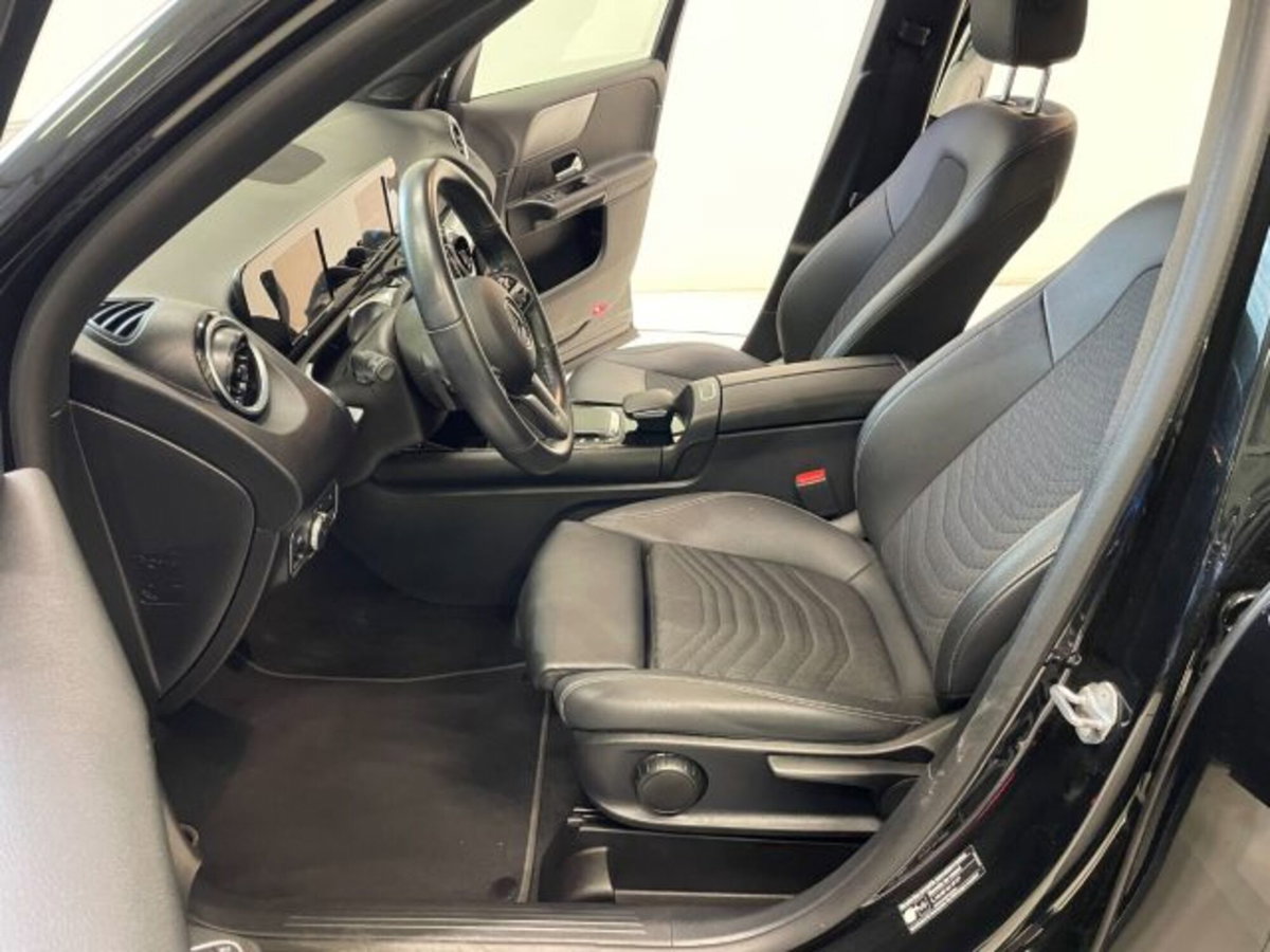 Mercedes-Benz GLB 220 d Automatic 4Matic Sport (6)