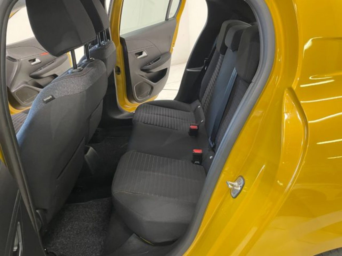 Peugeot 208 1.2 puretech Active s&s 75cv (7)