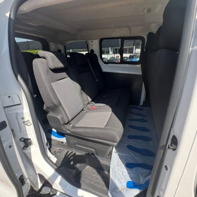 Peugeot Expert Furgone BlueHDi 120 S&S PC-TN Combi Compact (19)