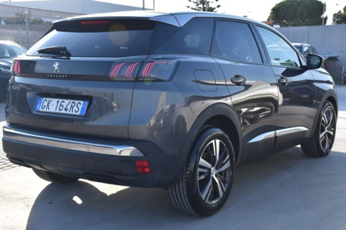 Peugeot 3008 BlueHDi 130 S&S EAT8 Allure Pack (4)