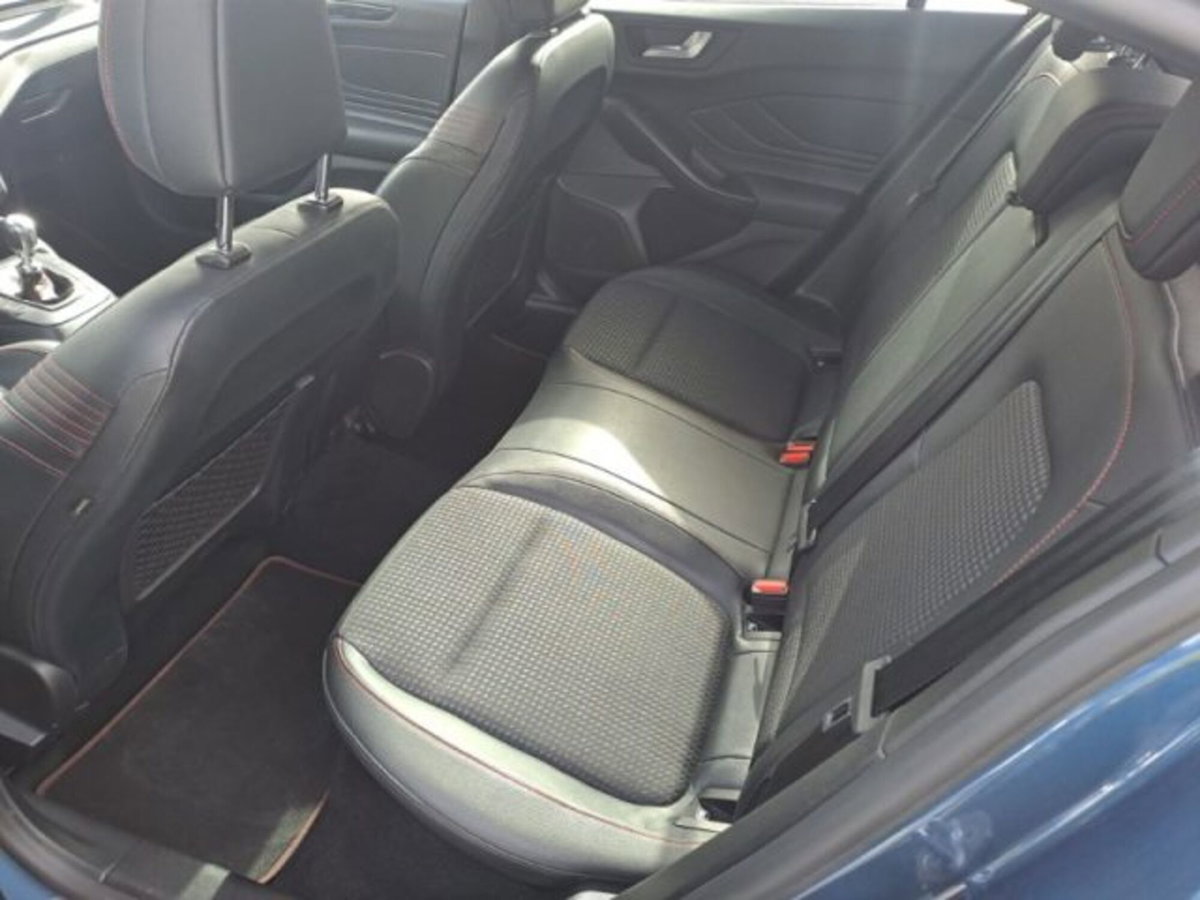 Ford Focus 1.0 EcoBoost Hybrid 125 CV Powershift 5p. ST-Line X (4)