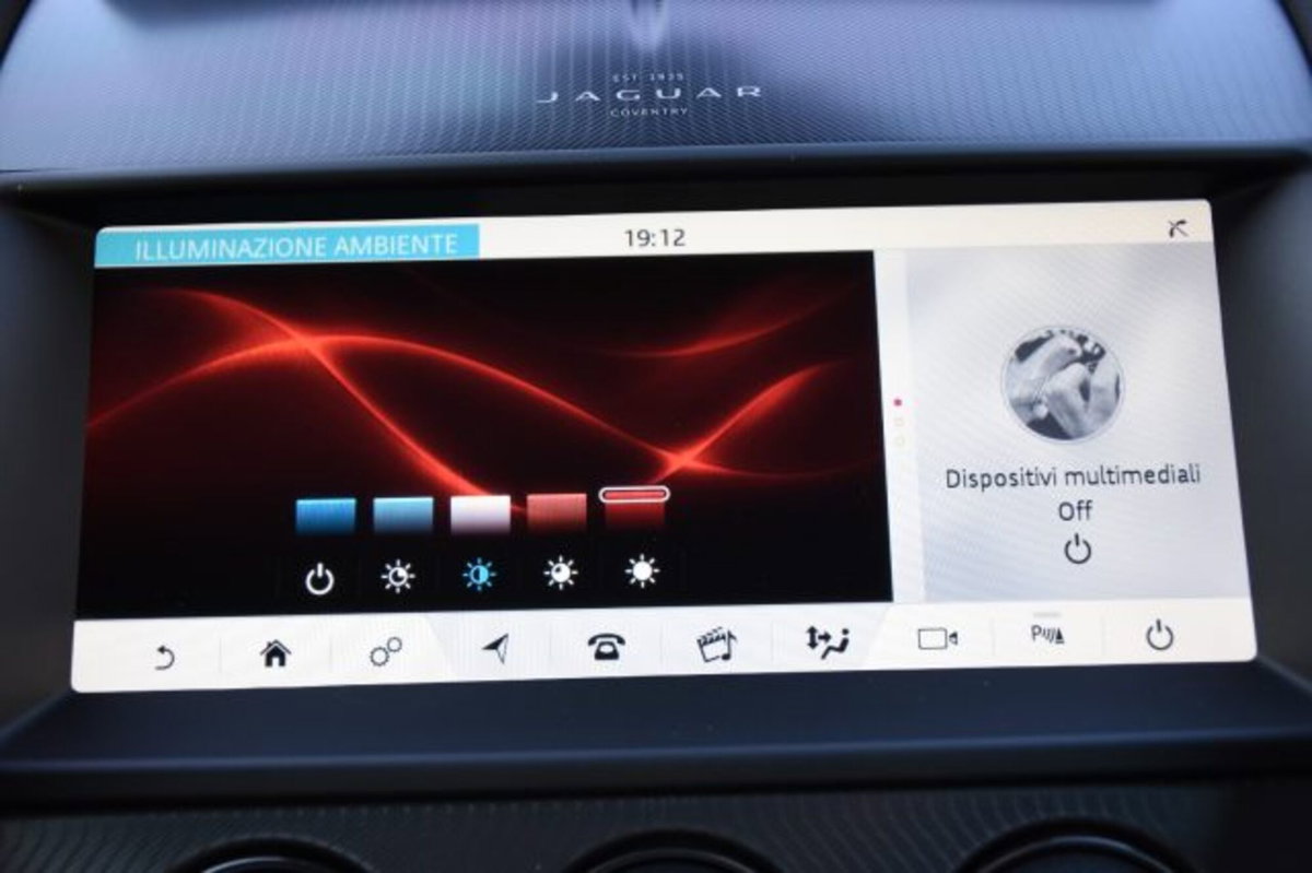 Jaguar F-Type Coupé 2.0 aut. Coupé R-Dynamic Black (14)