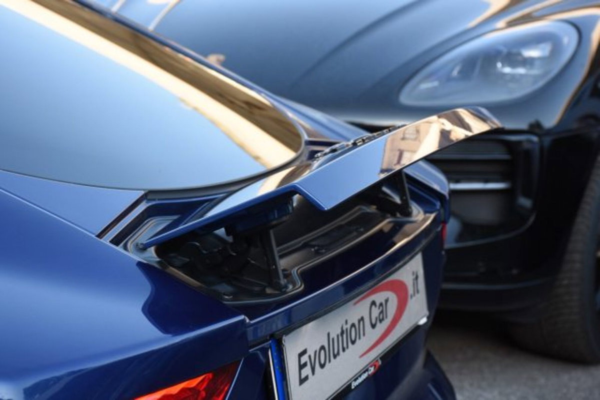 Jaguar F-Type Coupé 2.0 aut. Coupé R-Dynamic Black (7)