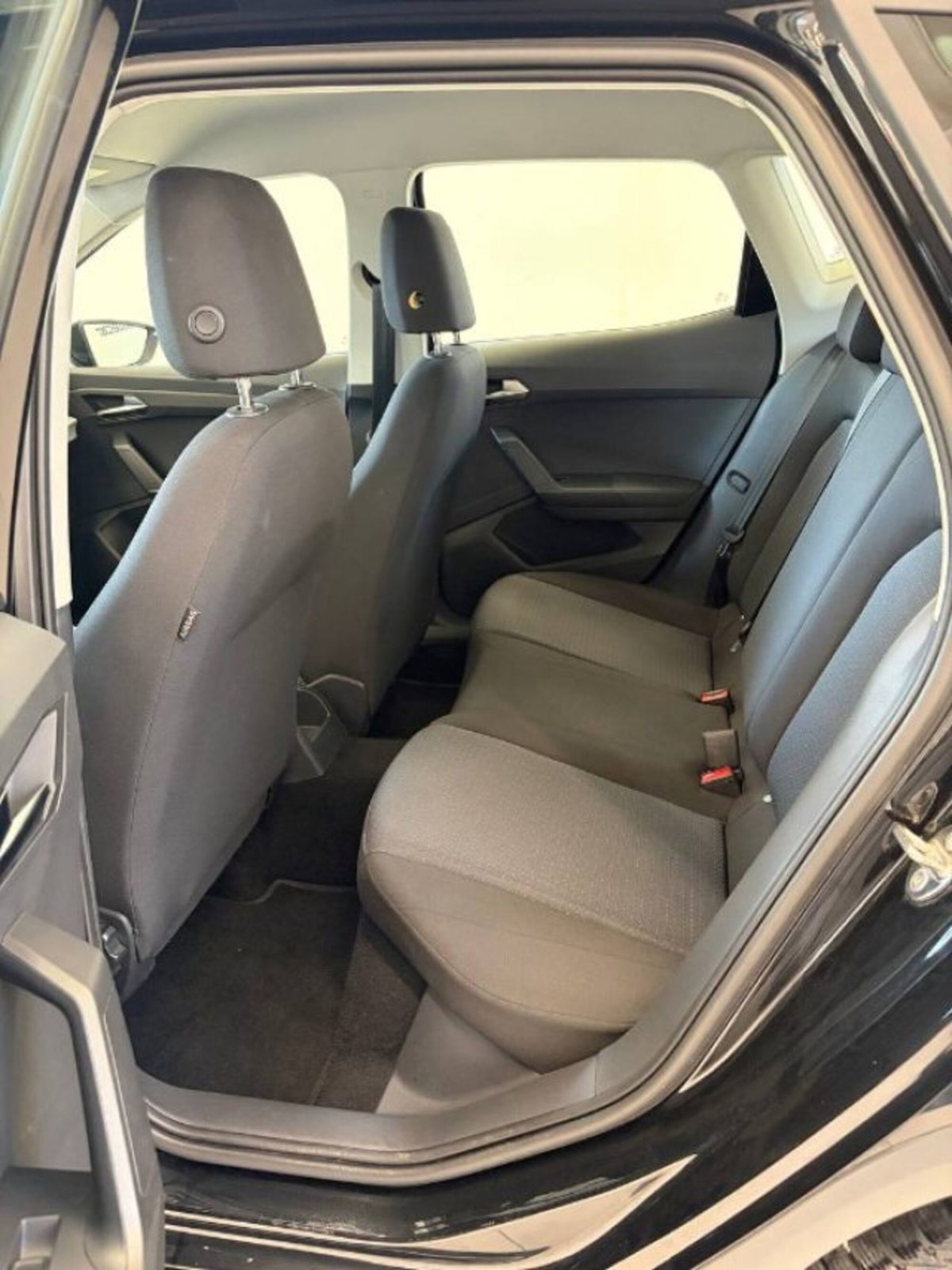 SEAT Arona 1.0 EcoTSI Style (11)