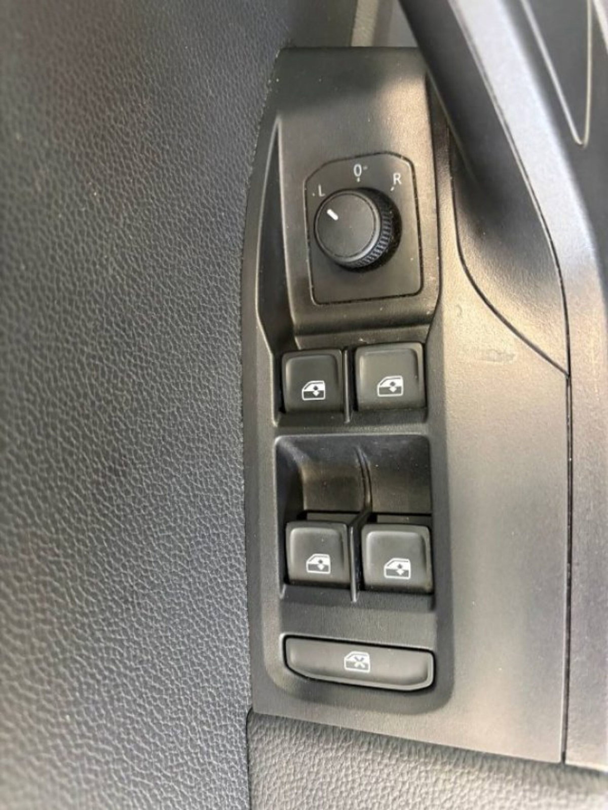 SEAT Arona 1.0 EcoTSI Style (14)