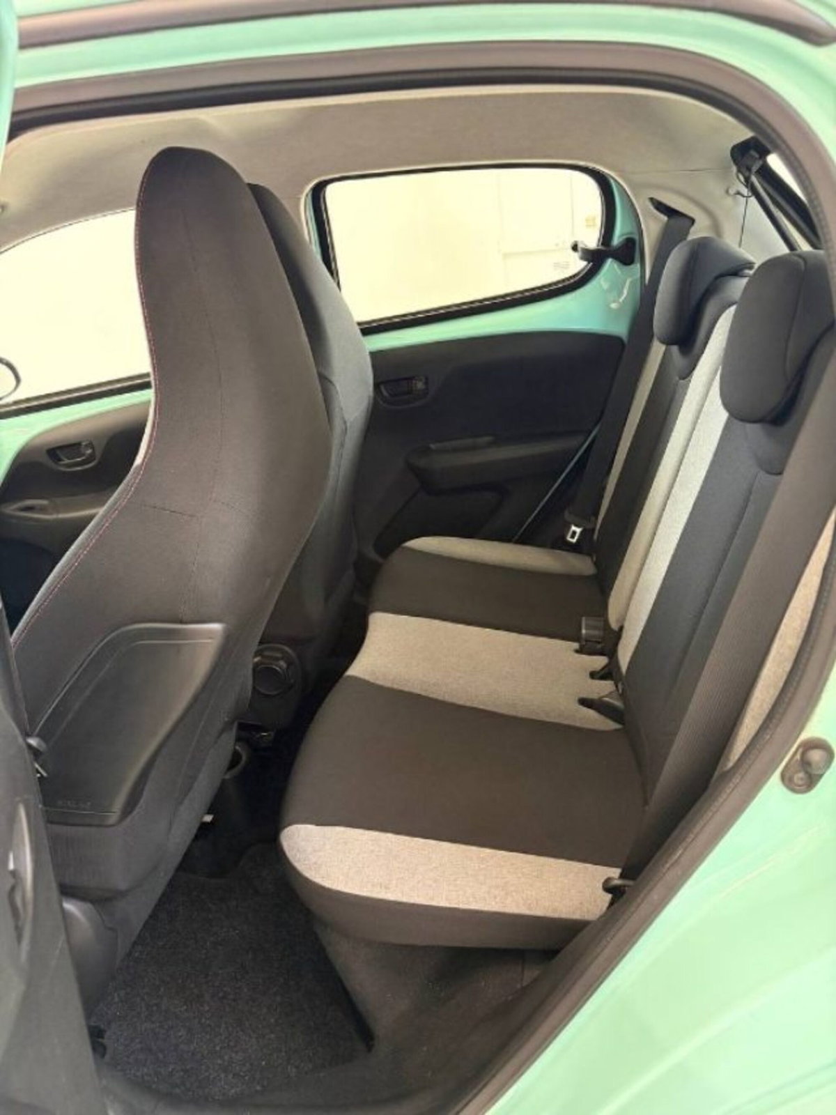 Citroen C1 Airscape C1 Airscape VTi 72 S&S 5 porte Shine (13)