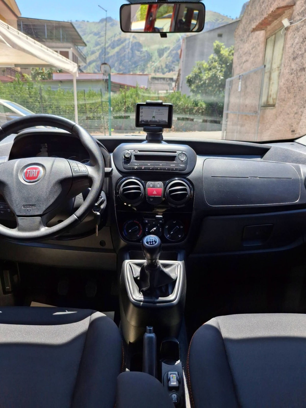 Fiat Qubo 1.3 MJT 95 CV Trekking (15)