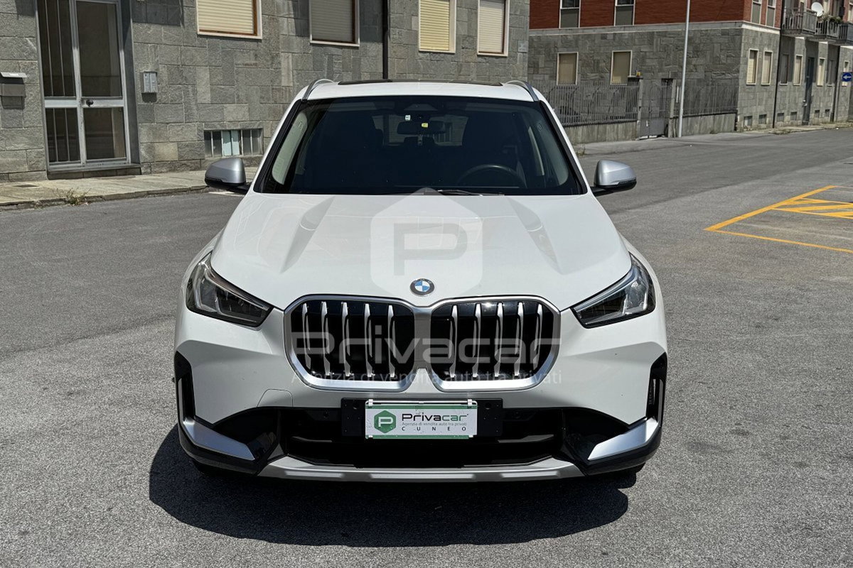 BMW X1 sDrive 18i xLine (2)