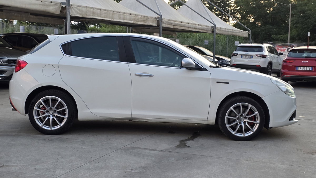 Alfa Romeo Giulietta 2.0 JTDm-2 Progression 140cv (10)