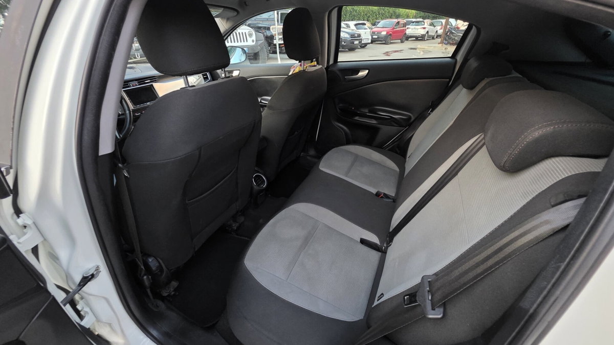 Alfa Romeo Giulietta 2.0 JTDm-2 Progression 140cv (11)