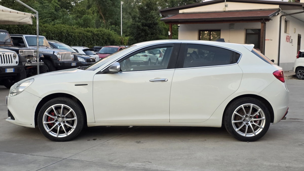 Alfa Romeo Giulietta 2.0 JTDm-2 Progression 140cv (4)